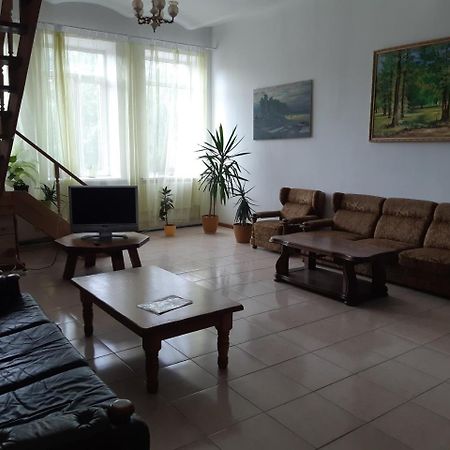 Комплекс Відпочинку "Колиба" Hotel Korosten Ngoại thất bức ảnh