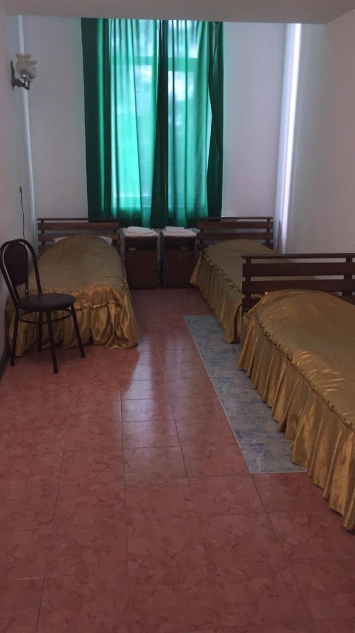 Комплекс Відпочинку "Колиба" Hotel Korosten Ngoại thất bức ảnh